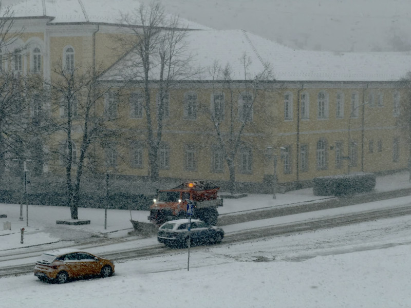 Image for Усложнена е зимната обстановка в Габрово, над 3...