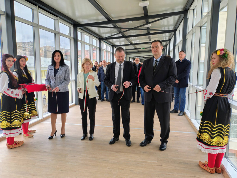 Image for Център за високи постижения в професионалното о...