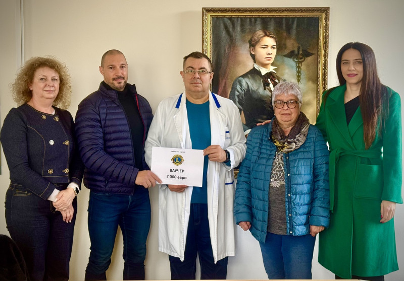 Снимка за 7 000 евро за детското отделение в габровската ...