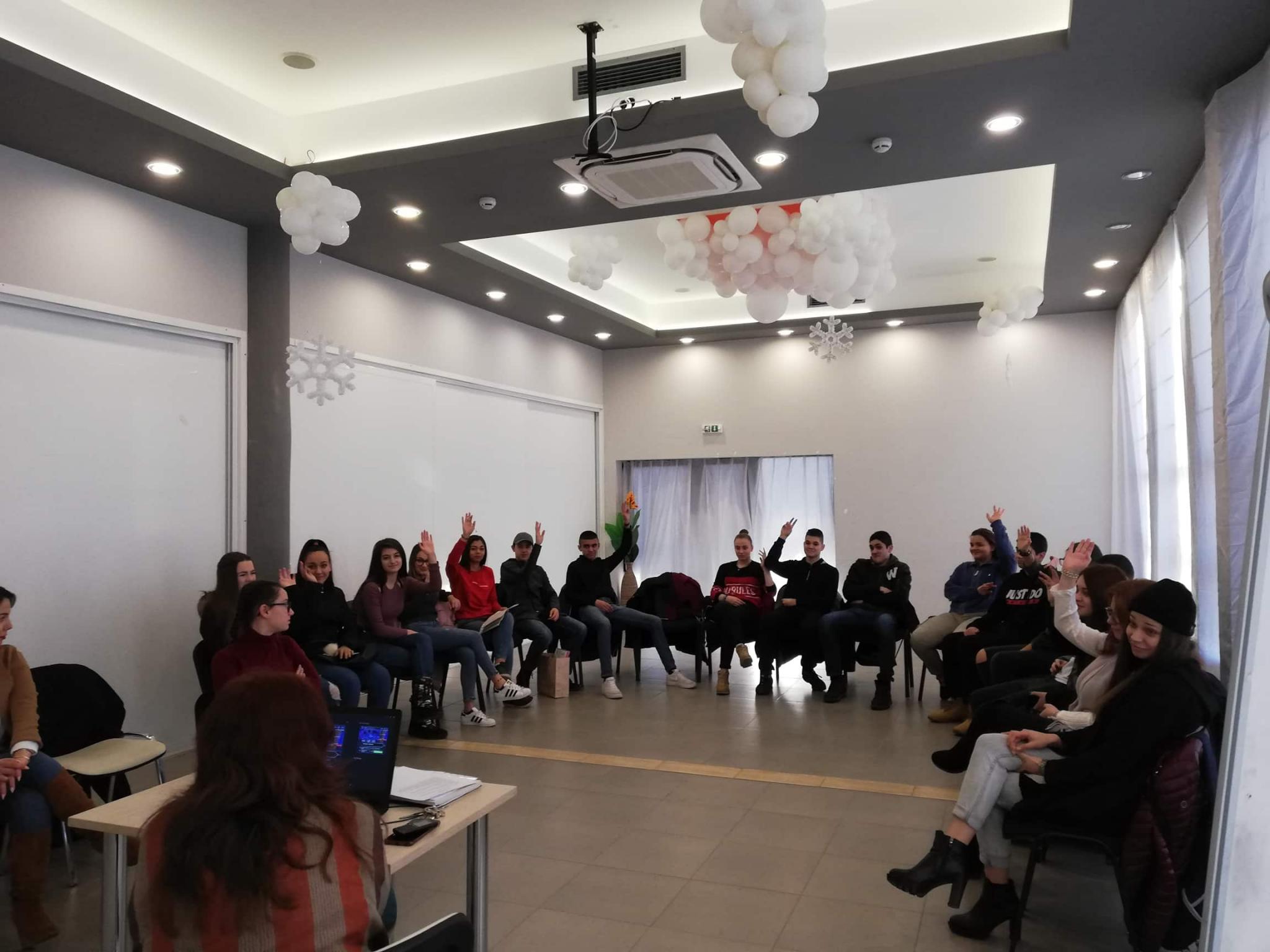 Снимка за Доброволците на МСНВ се обучаваха по превенция ...